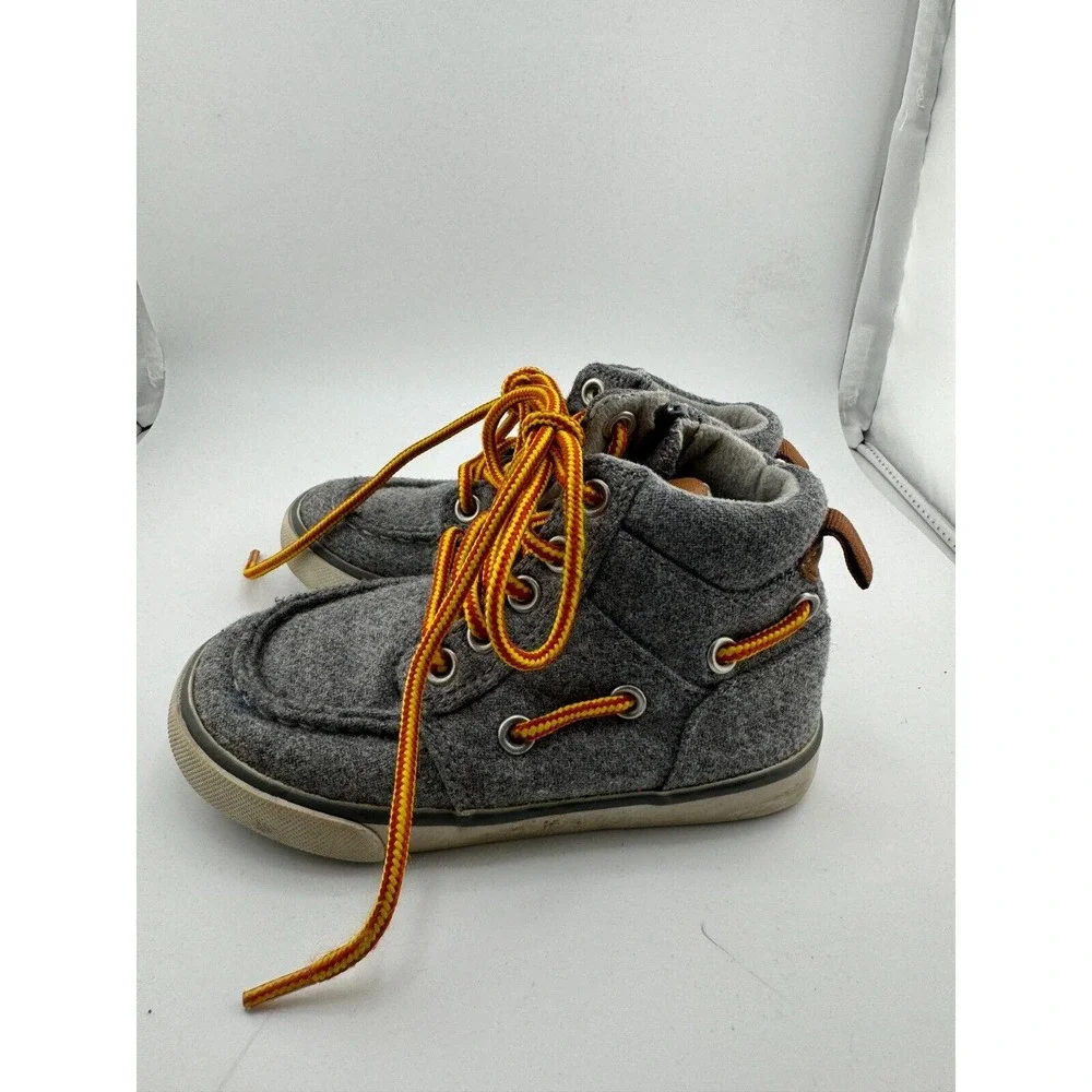 Gap Kids Boys Sneakers‎ Shoes Size 7 Oxide Gray Flannel High-Top Lace Up Casual
